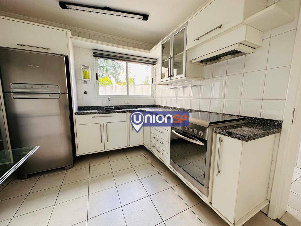 Apartamento à venda com 3 quartos, 110m² - Foto 11