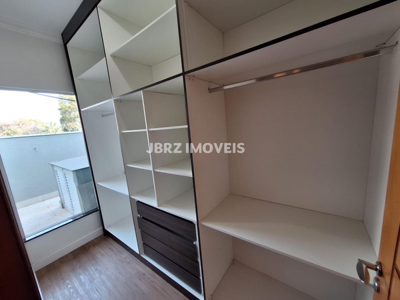 Casa de Condomínio à venda com 4 quartos, 291m² - Foto 23