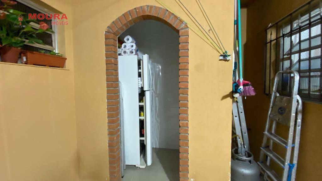 Sobrado à venda com 3 quartos, 181m² - Foto 27