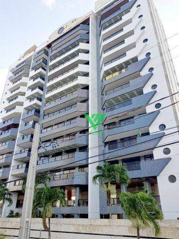 Apartamento para alugar com 4 quartos, 200m² - Foto 1