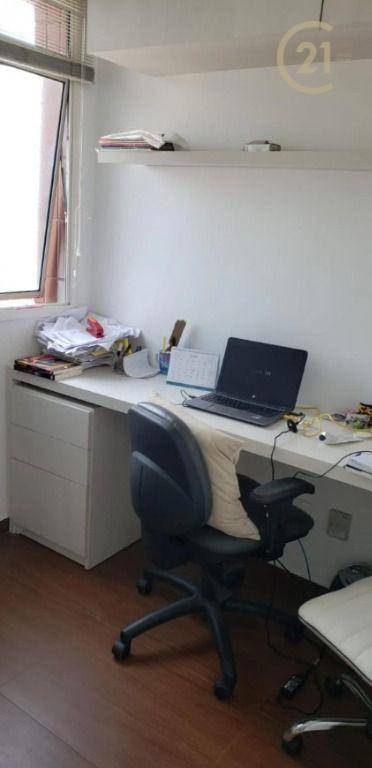 Apartamento à venda com 2 quartos, 138m² - Foto 27