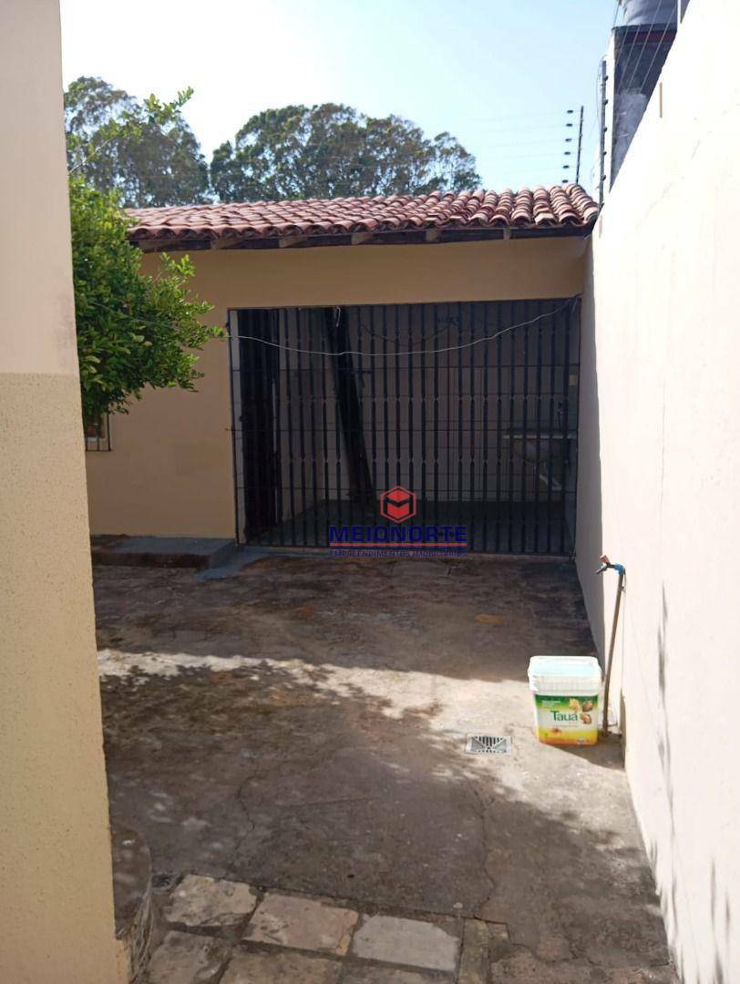 Casa para alugar com 3 quartos, 250m² - Foto 10