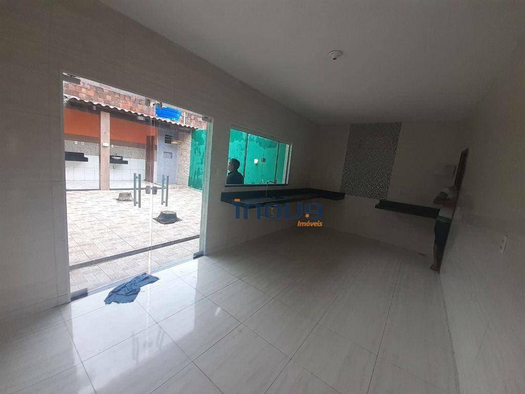 Casa à venda com 3 quartos, 150m² - Foto 3