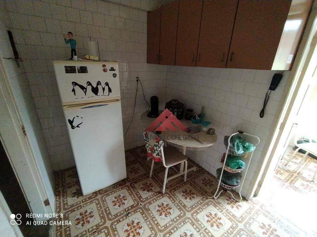 Apartamento à venda com 3 quartos, 127m² - Foto 16