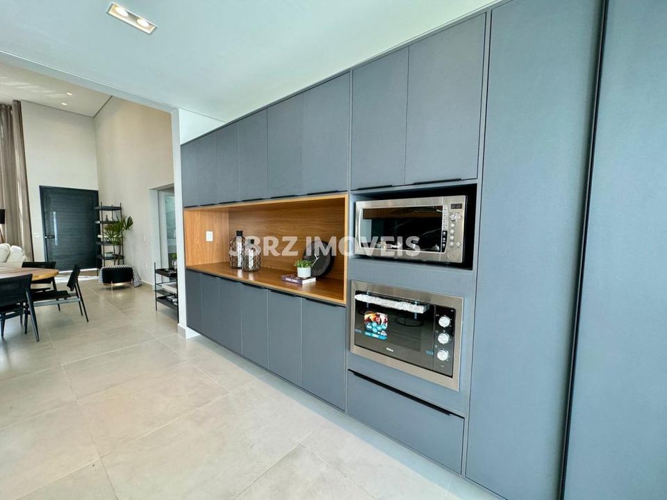 Casa à venda com 4 quartos, 259m² - Foto 12