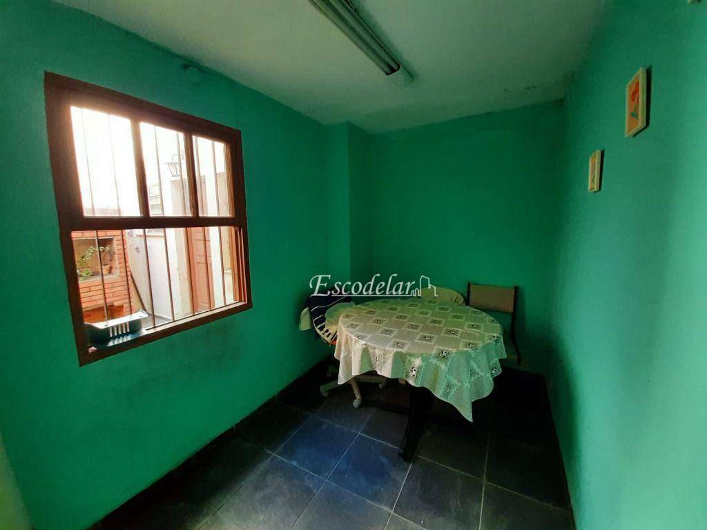 Sobrado à venda com 3 quartos, 250m² - Foto 22