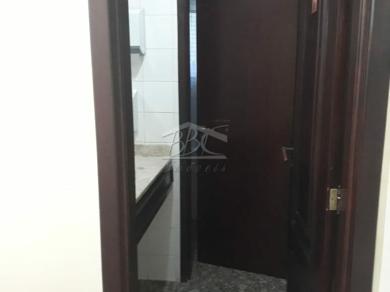 Apartamento à venda com 3 quartos, 146m² - Foto 23