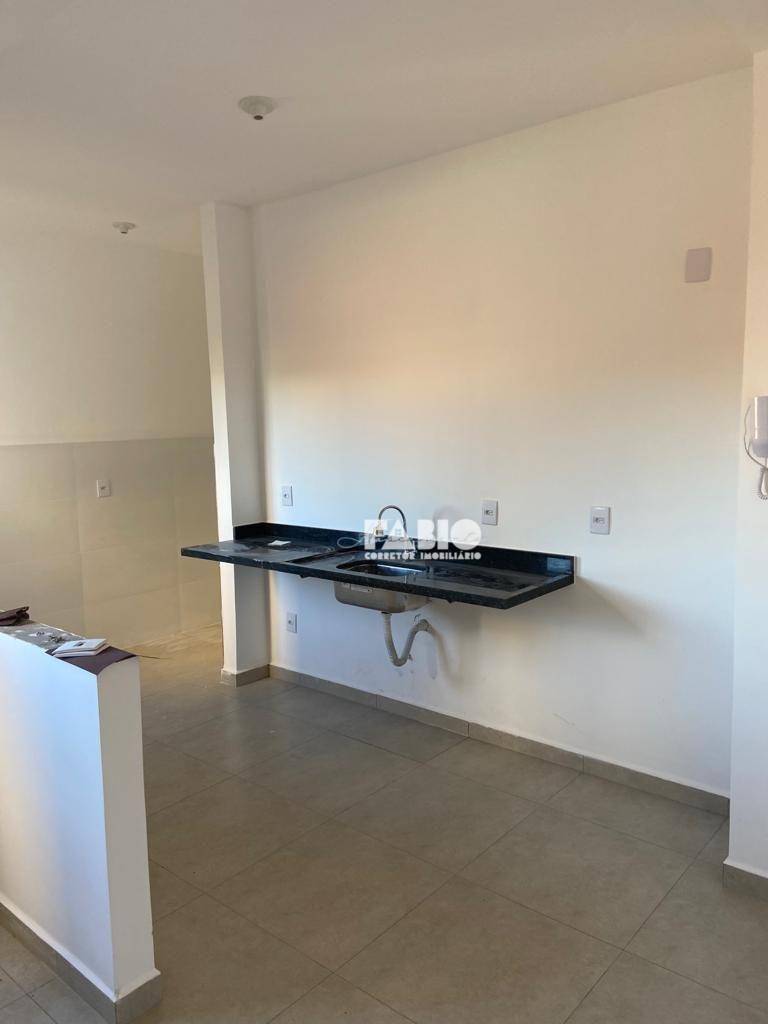 Apartamento à venda com 2 quartos, 75m² - Foto 13