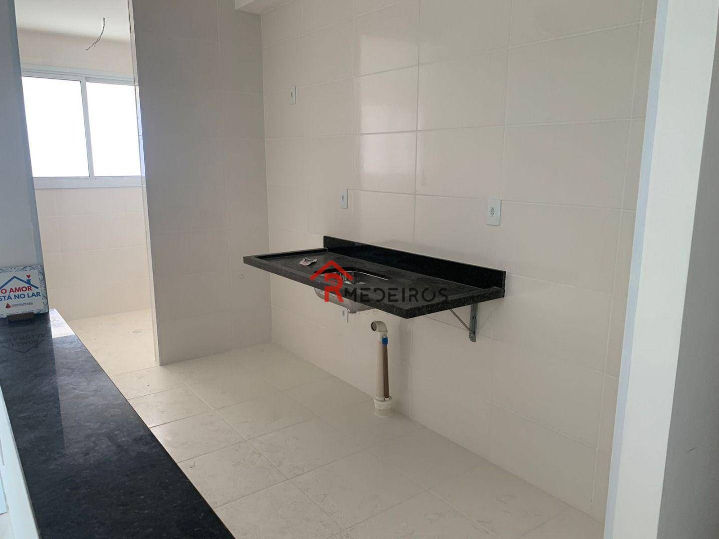 Apartamento à venda com 2 quartos, 69m² - Foto 11