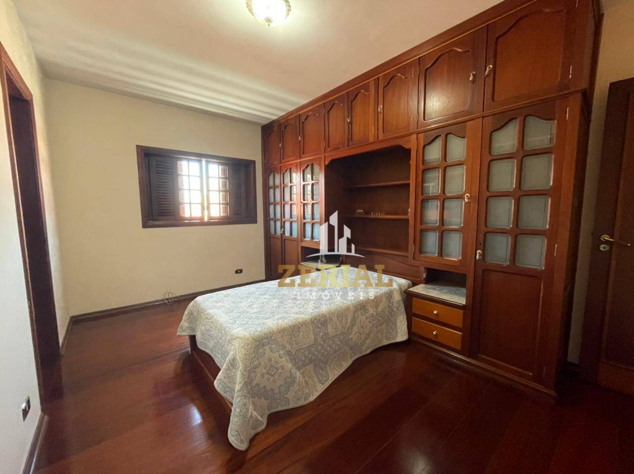 Sobrado à venda com 4 quartos, 350m² - Foto 26