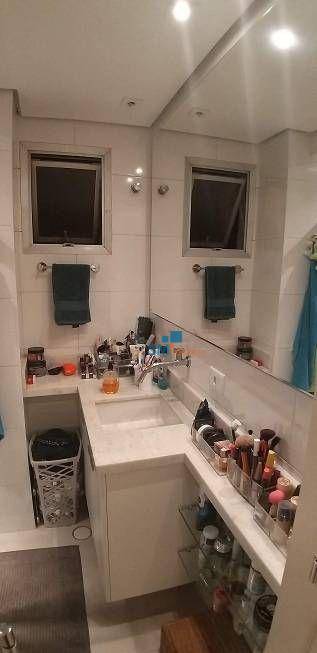 Apartamento à venda com 2 quartos, 65m² - Foto 4