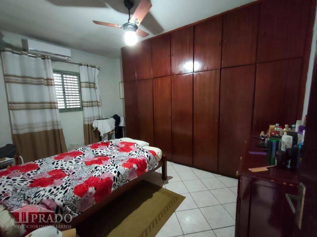 Casa à venda com 3 quartos, 160m² - Foto 13