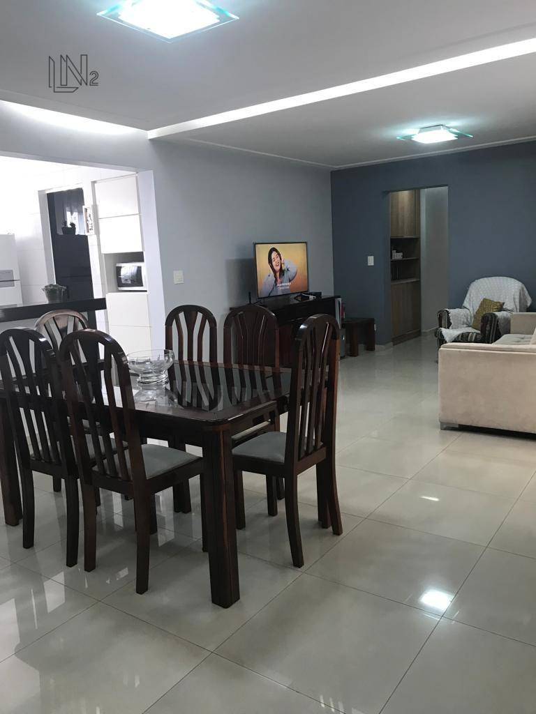 Apartamento à venda com 3 quartos, 140m² - Foto 6