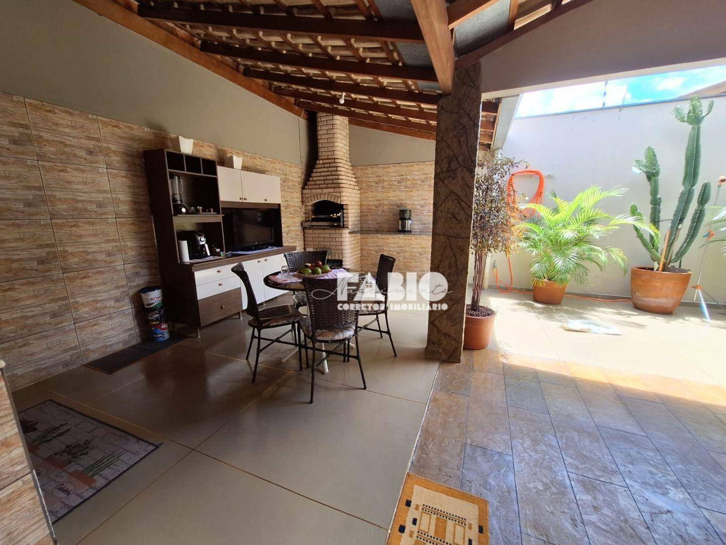 Casa à venda com 3 quartos, 120m² - Foto 16