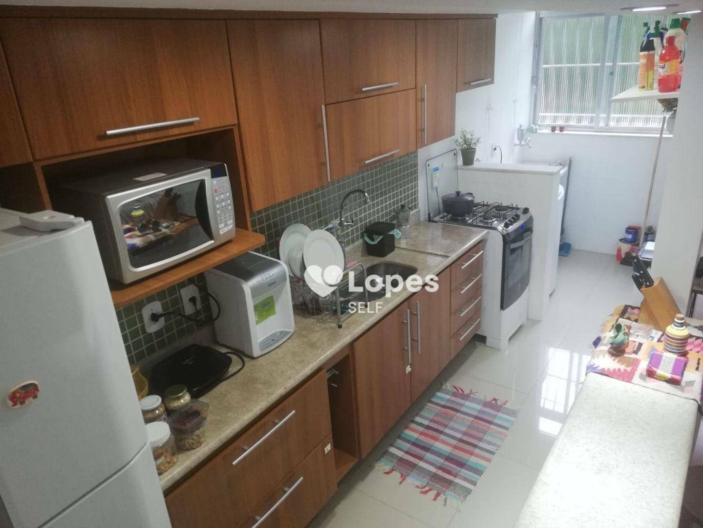 Apartamento à venda com 2 quartos, 71m² - Foto 4