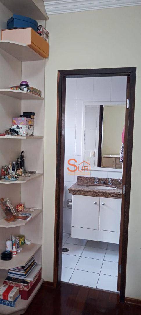 Apartamento à venda com 3 quartos, 105m² - Foto 9