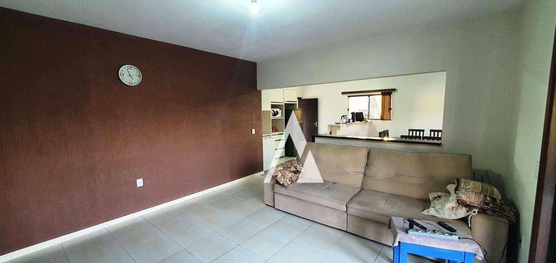 Casa à venda com 3 quartos, 160m² - Foto 8