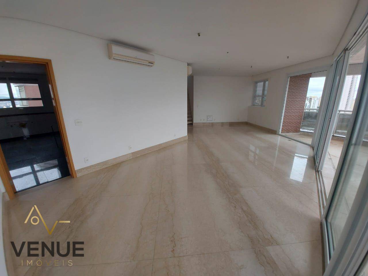 Apartamento à venda com 4 quartos, 333m² - Foto 7