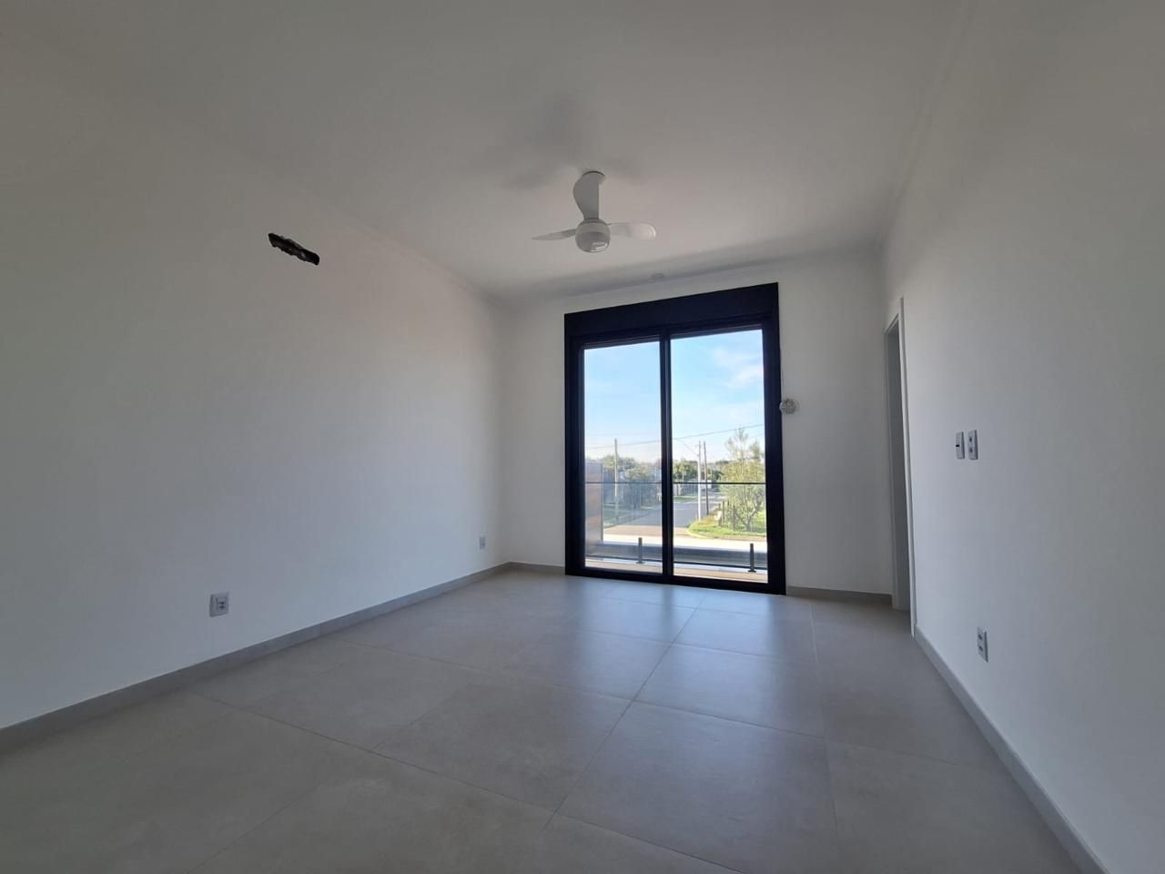 Casa à venda com 3 quartos, 123m² - Foto 14