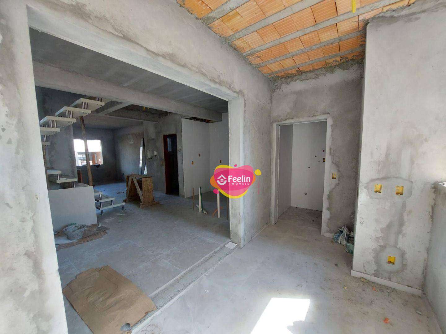 Casa à venda com 3 quartos, 127m² - Foto 4