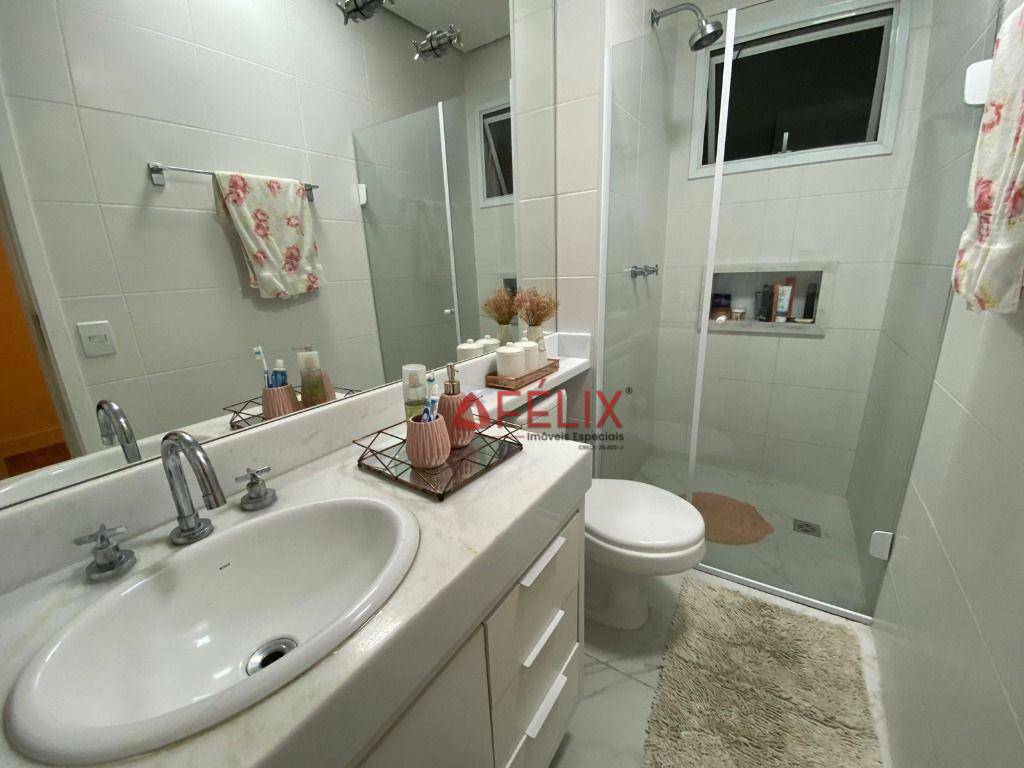 Apartamento à venda com 3 quartos, 146m² - Foto 29