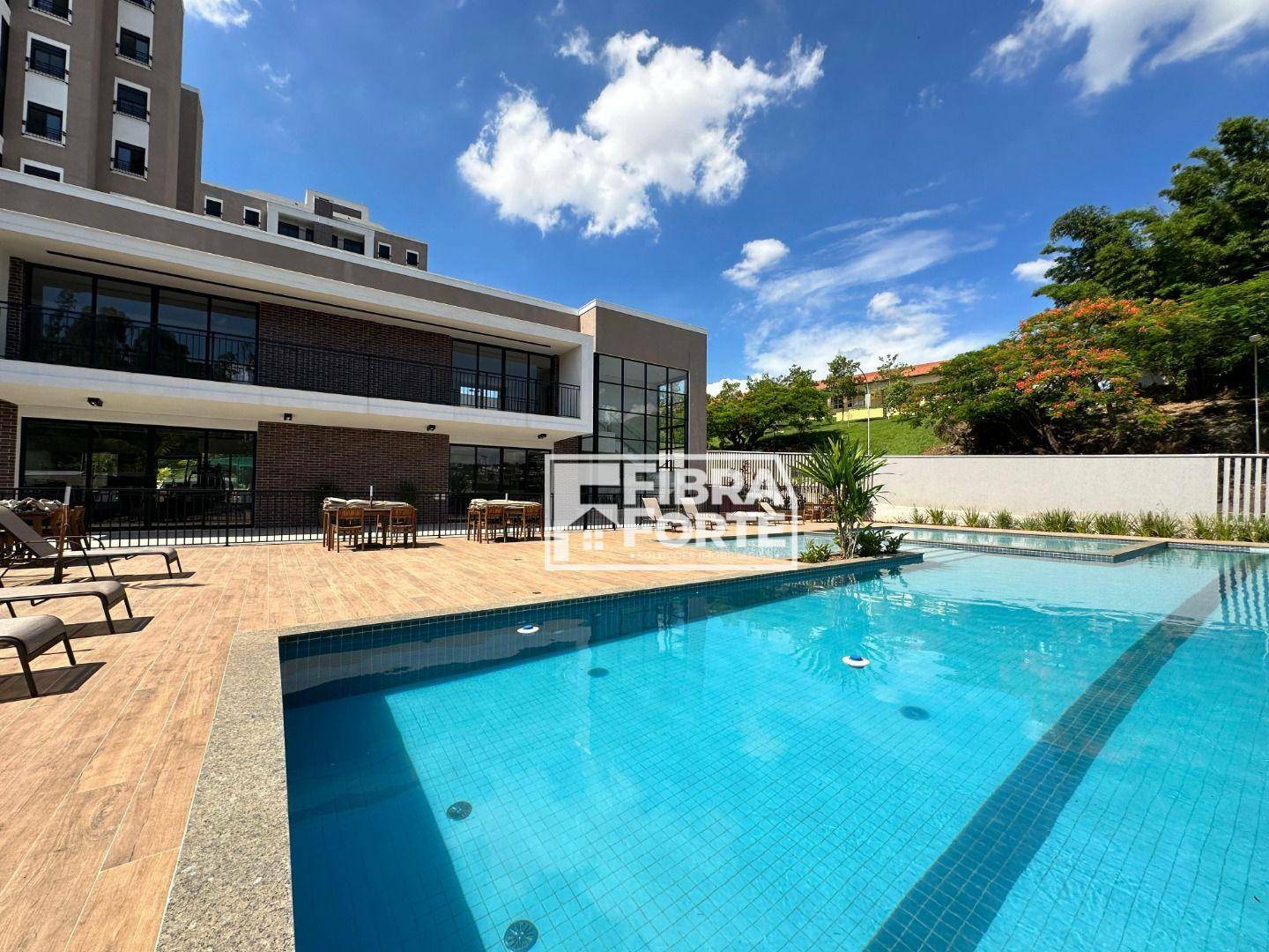 Apartamento para alugar com 3 quartos, 77m² - Foto 18