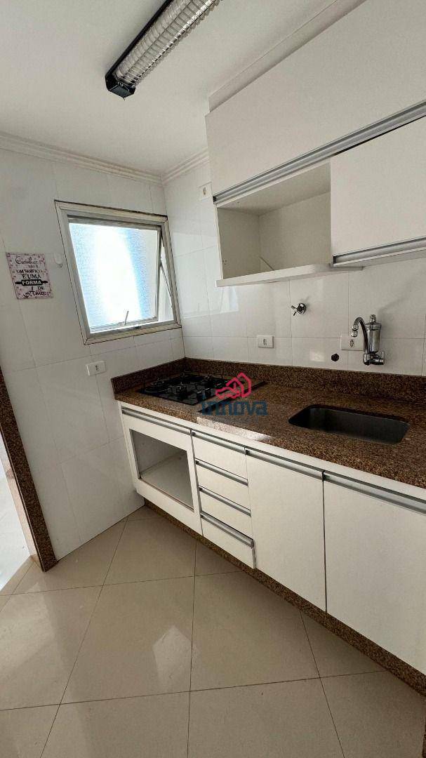 Apartamento à venda com 2 quartos, 80m² - Foto 4