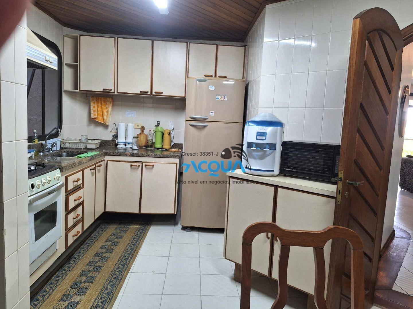 Apartamento à venda com 3 quartos, 147m² - Foto 9