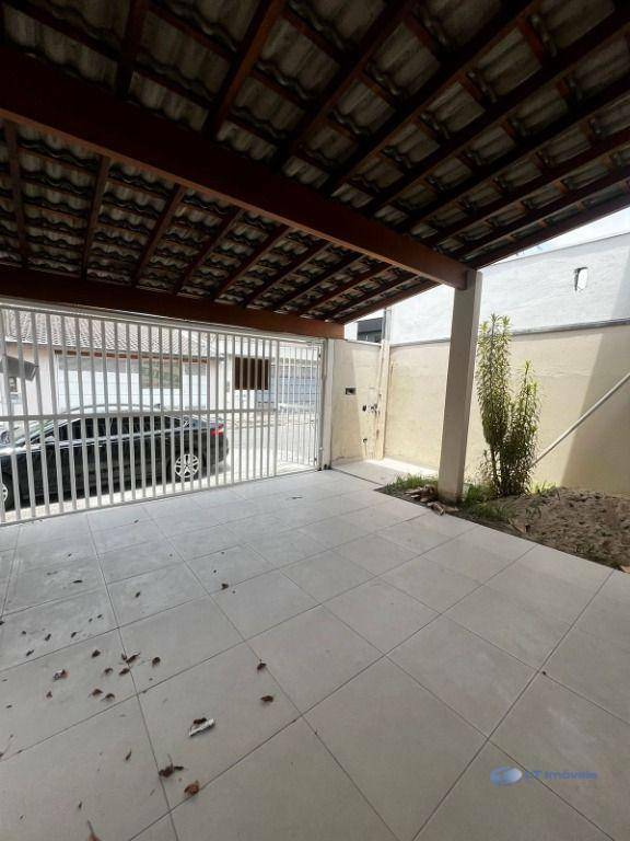 Sobrado à venda e aluguel com 3 quartos, 173m² - Foto 1