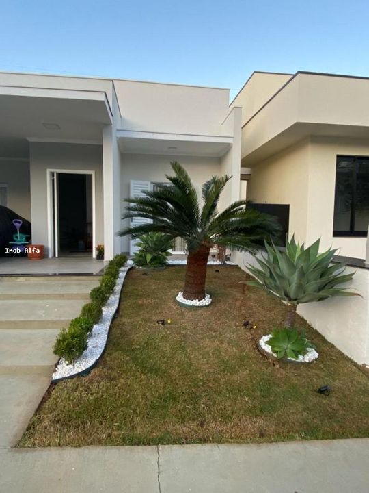 Casa à venda com 3 quartos, 200m² - Foto 2