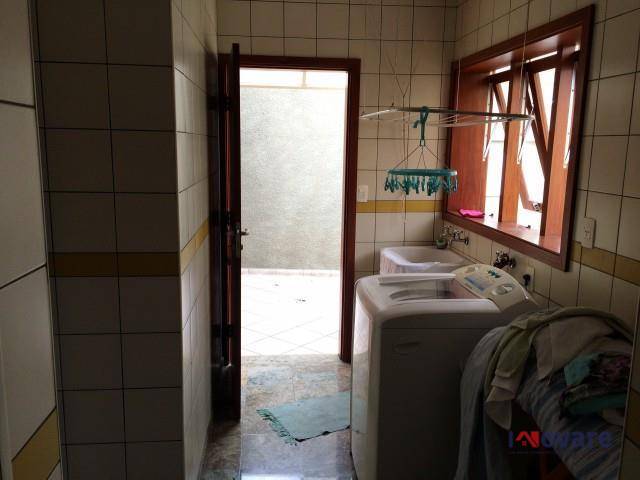 Casa à venda com 3 quartos, 150m² - Foto 20