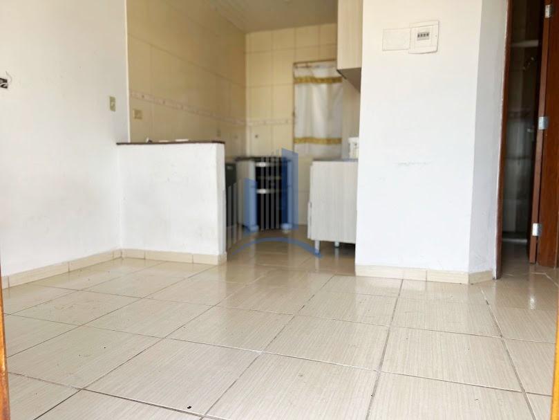 Casa à venda com 5 quartos, 125m² - Foto 27