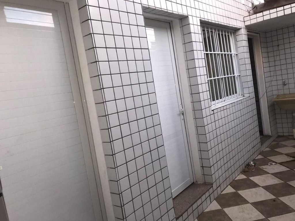 Sobrado para alugar com 2 quartos, 145M2 - Foto 1