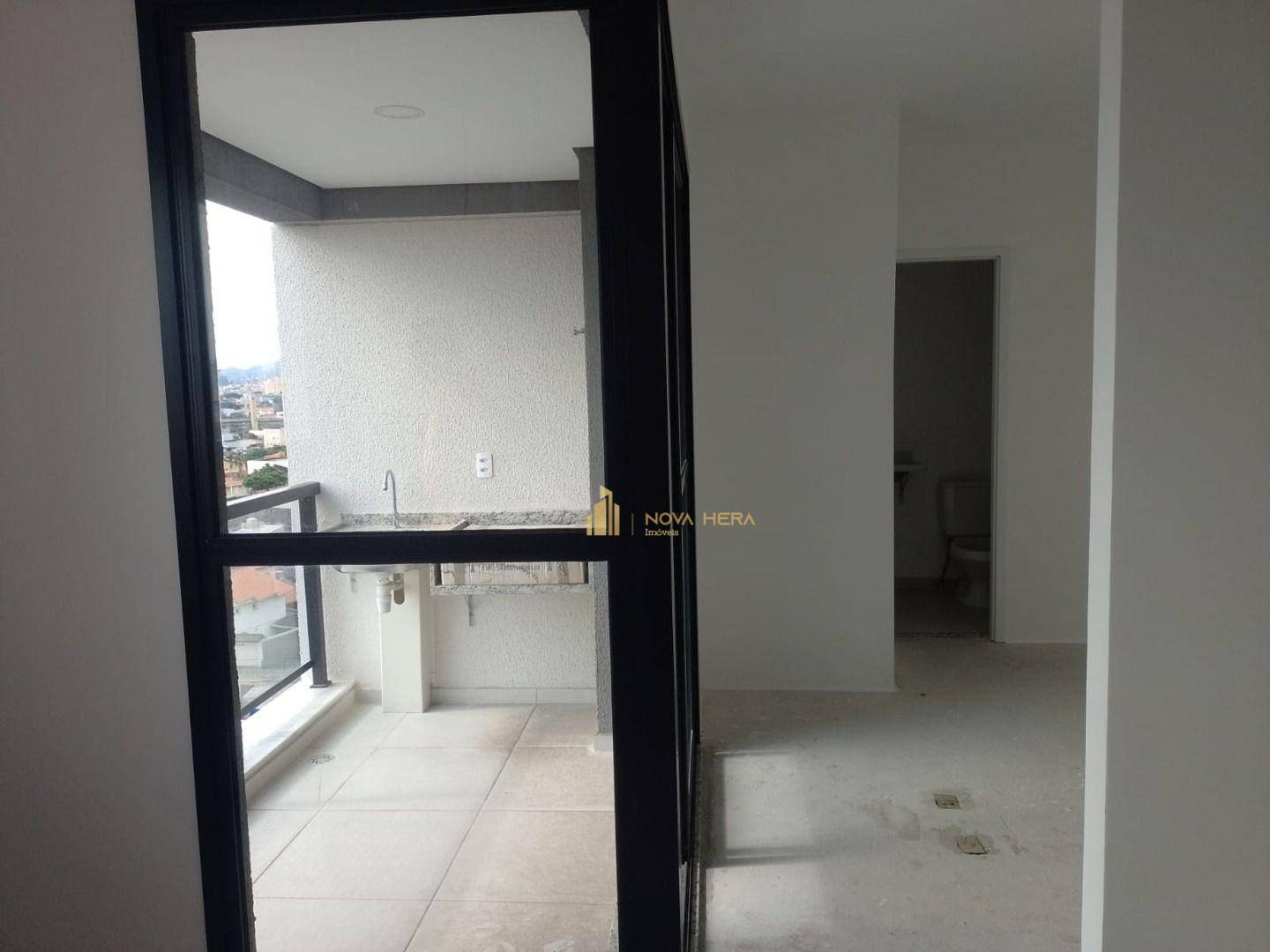 Apartamento à venda com 1 quarto, 37m² - Foto 3