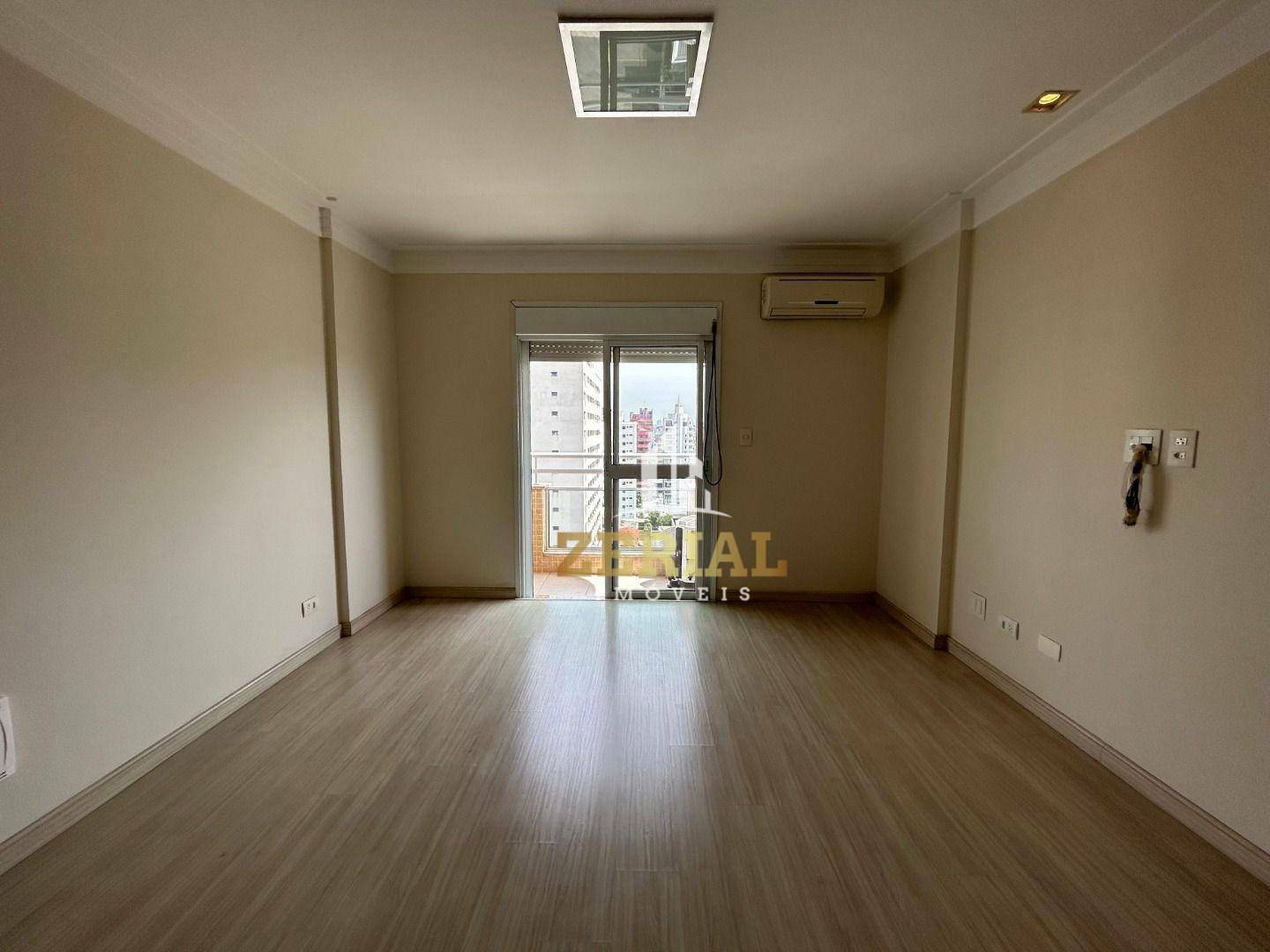 Apartamento à venda com 3 quartos, 139m² - Foto 13