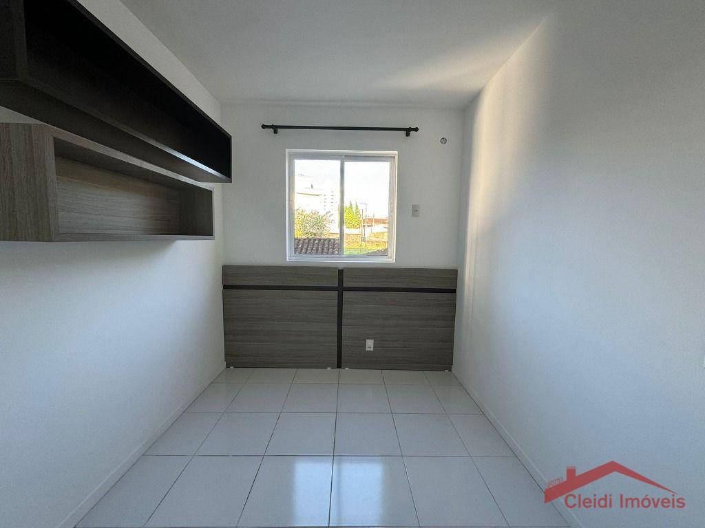 Apartamento para alugar com 3 quartos, 90m² - Foto 21