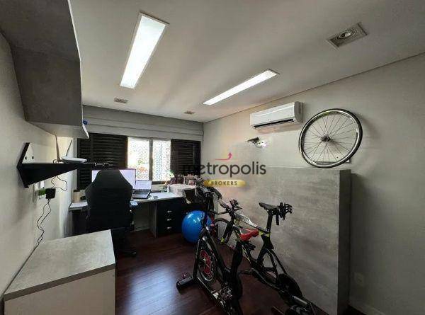 Apartamento à venda com 3 quartos, 135m² - Foto 34