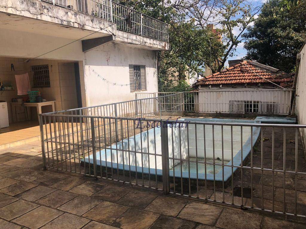 Sobrado à venda com 4 quartos, 450m² - Foto 1