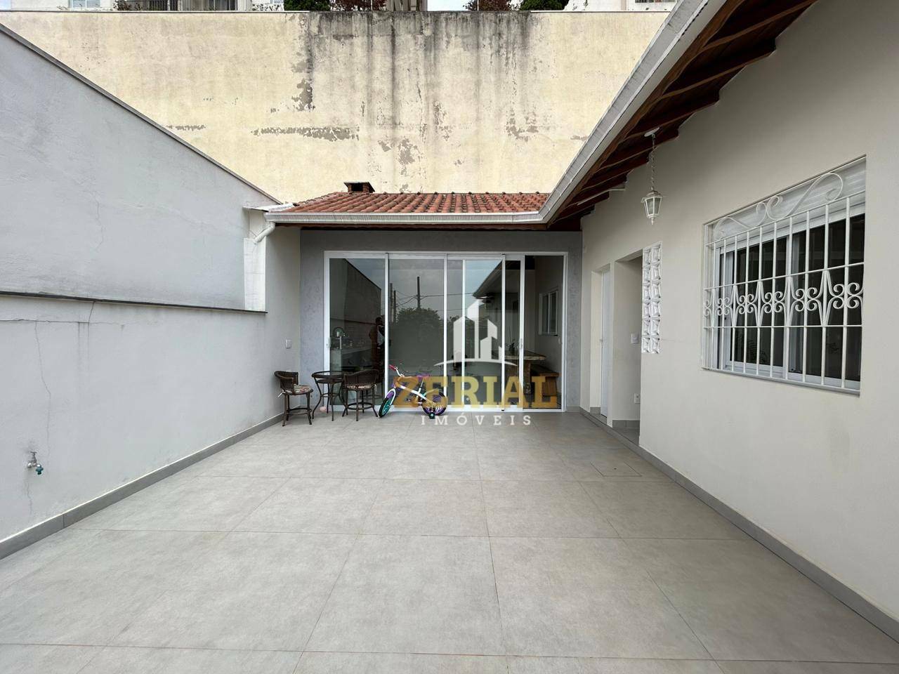 Casa à venda com 2 quartos, 116m² - Foto 4