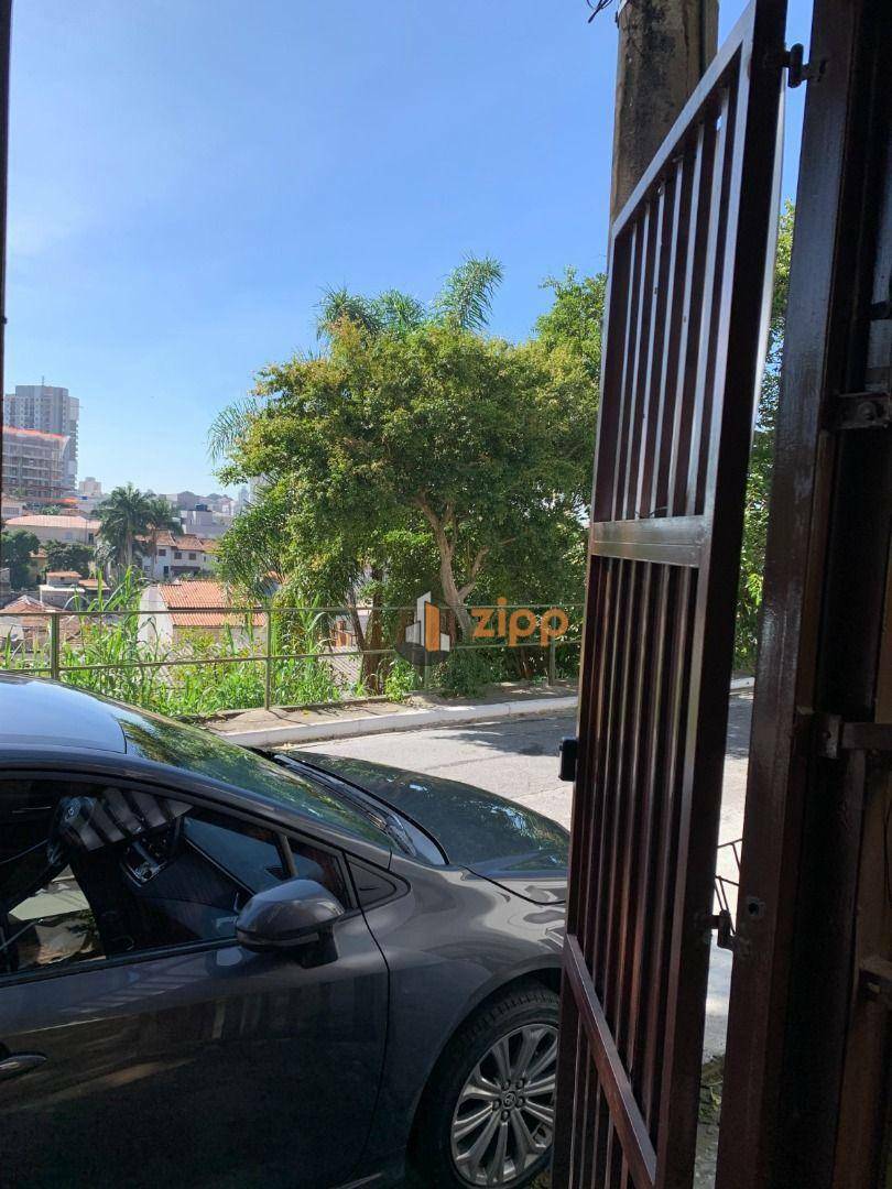 Sobrado à venda com 3 quartos, 200m² - Foto 14