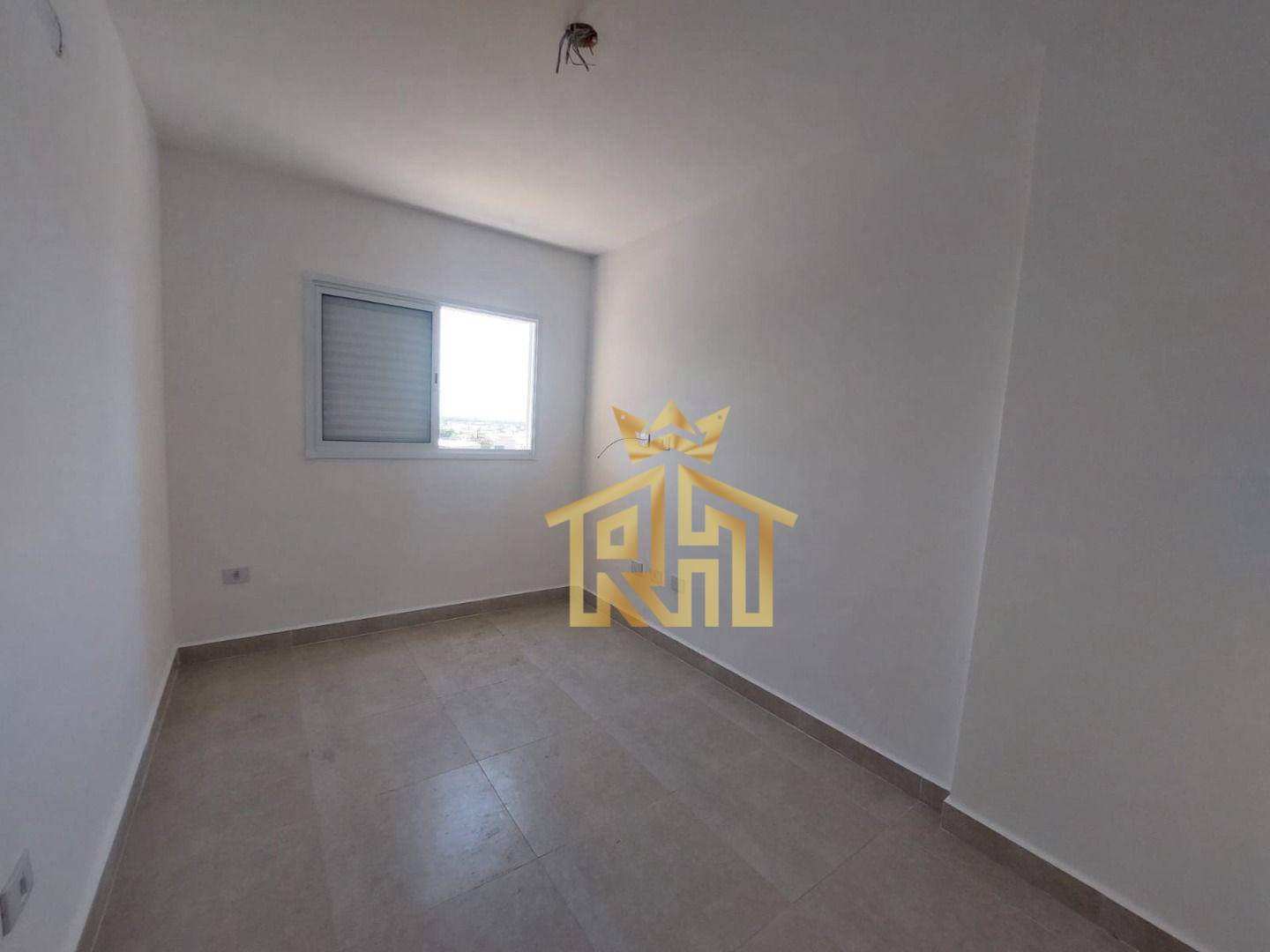 Apartamento à venda com 2 quartos, 68m² - Foto 11