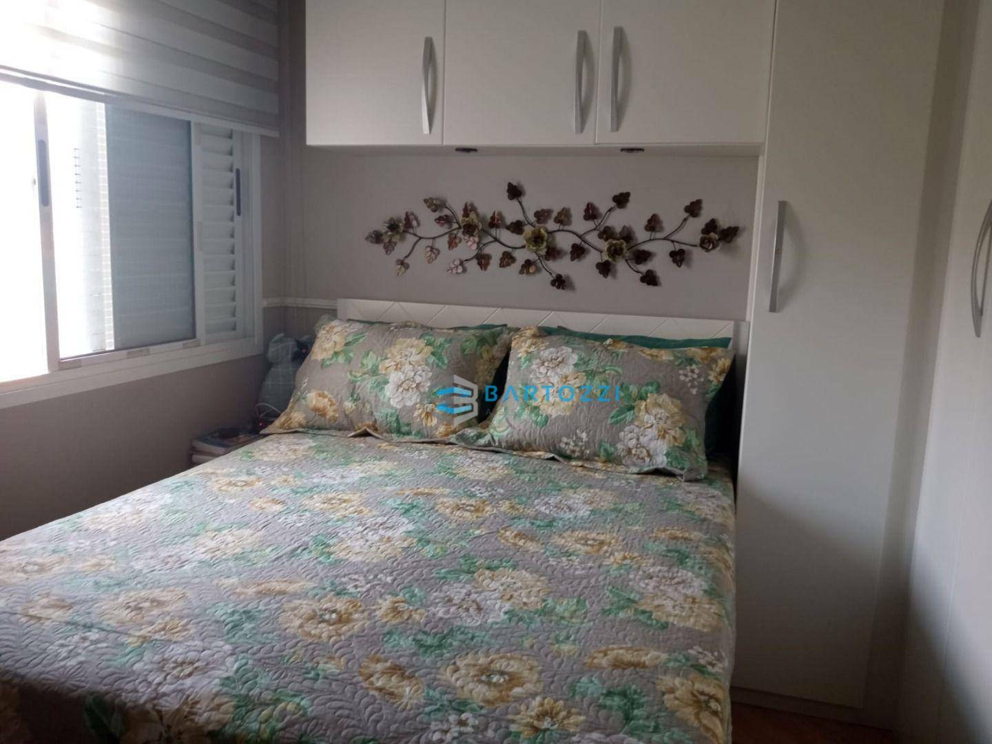 Apartamento à venda com 3 quartos, 86m² - Foto 32