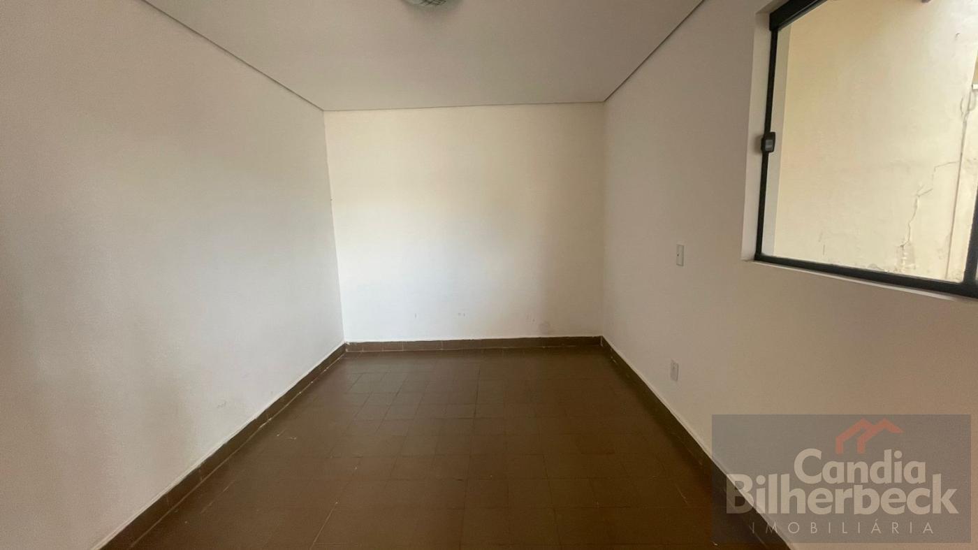 Casa à venda com 4 quartos, 360m² - Foto 11