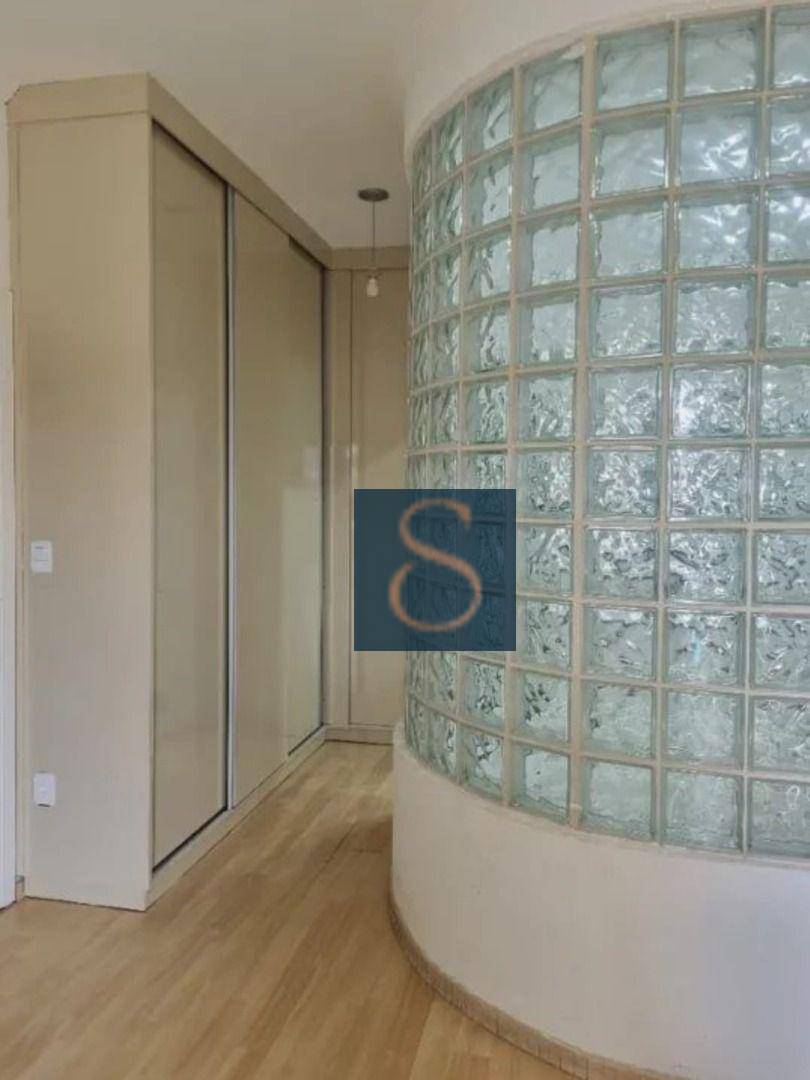 Sobrado à venda com 4 quartos, 245m² - Foto 3