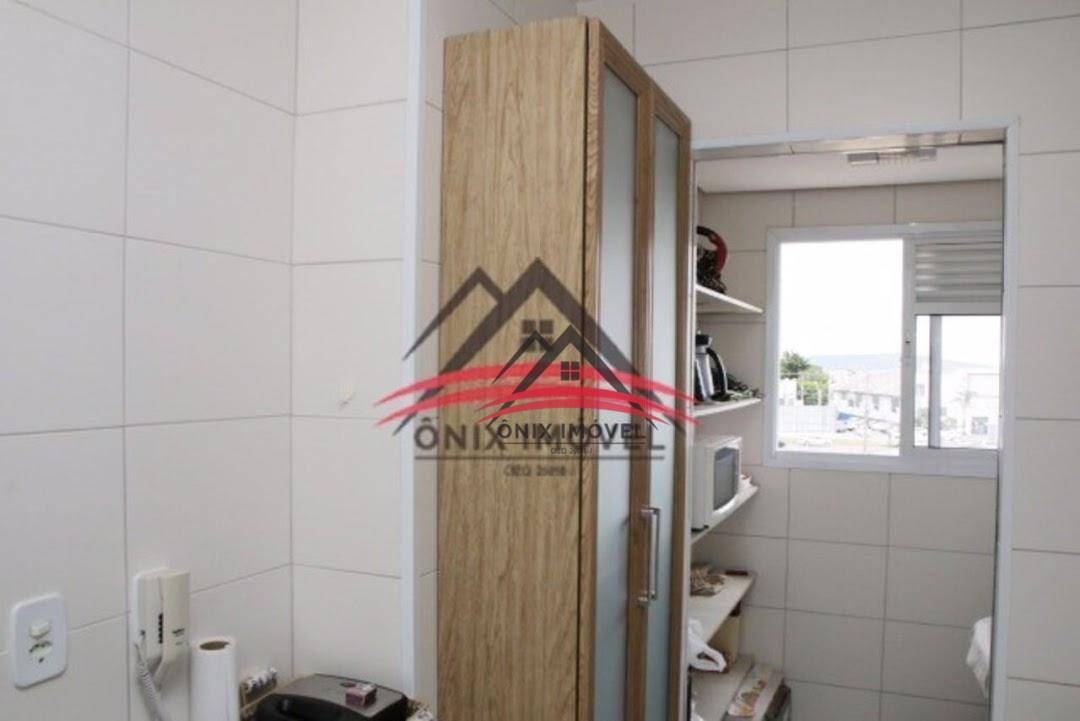 Apartamento à venda com 2 quartos, 62m² - Foto 10