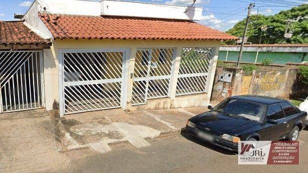 Casa à venda com 4 quartos, 300M2 - Foto 2