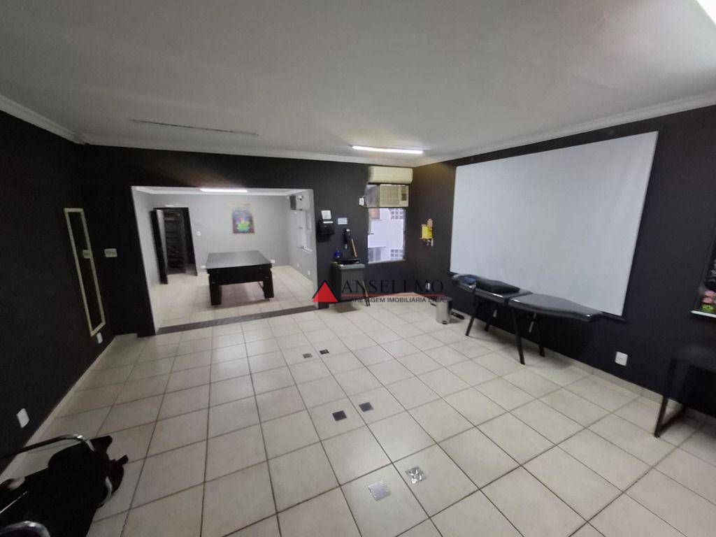 Sobrado à venda e aluguel, 220m² - Foto 1