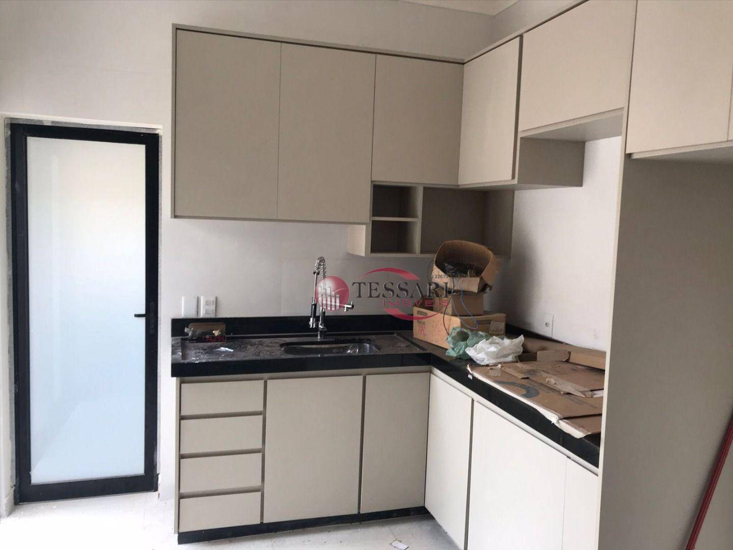 Casa à venda com 3 quartos, 140m² - Foto 7