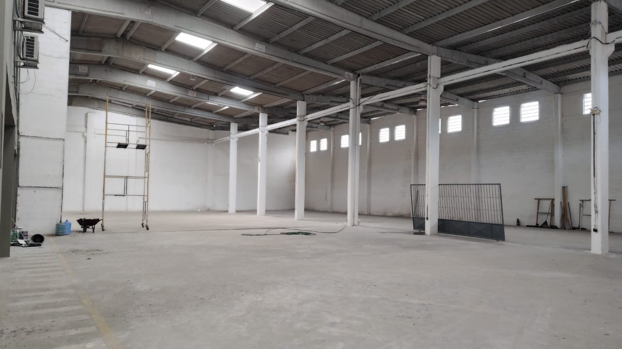 Depósito-Galpão, 1100 m² - Foto 3
