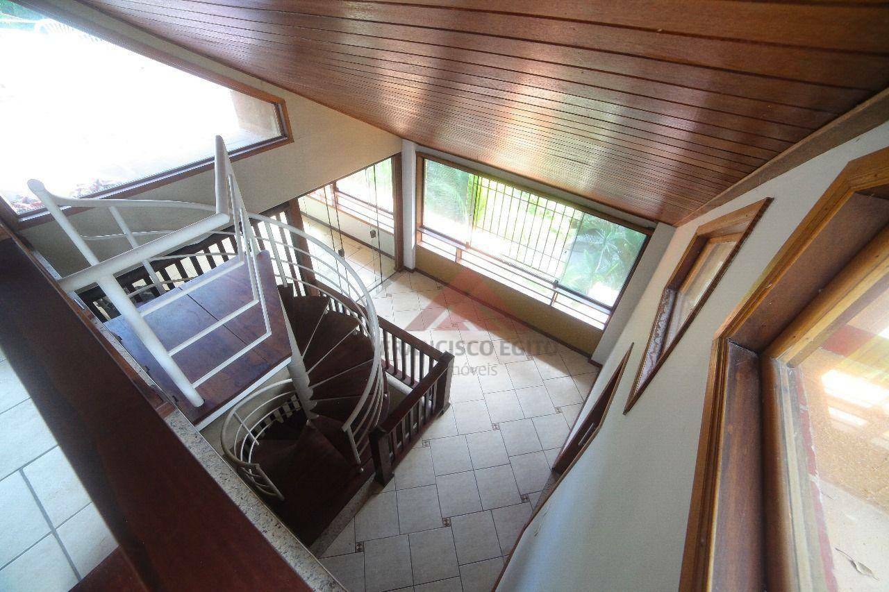 Casa de Condomínio à venda com 7 quartos, 412m² - Foto 33